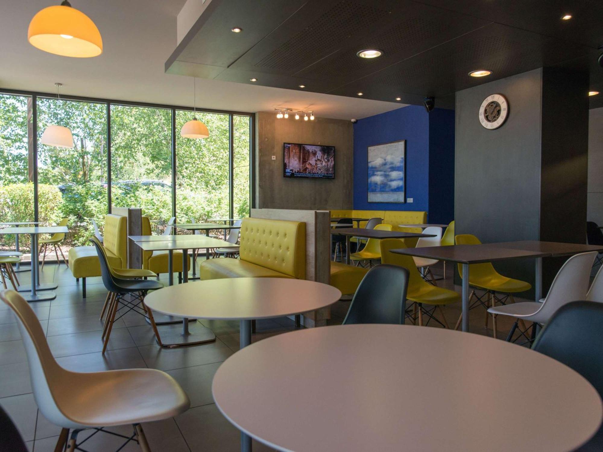 Ibis Budget Archamps Porte De Geneve Dış mekan fotoğraf